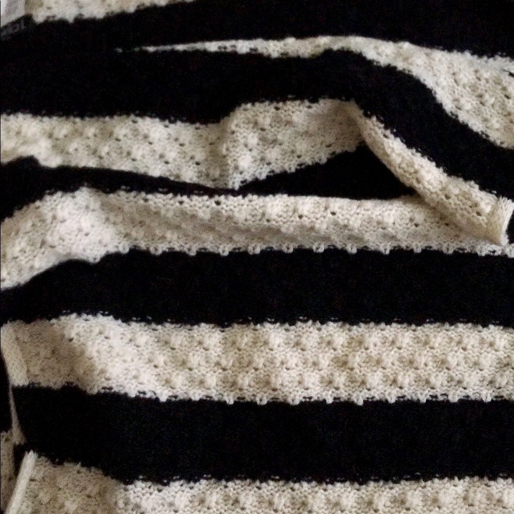 Scarf - Picture 3 of 3